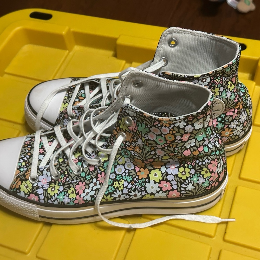 Converse Floral High-Top Sneakers - Multicolor 10
